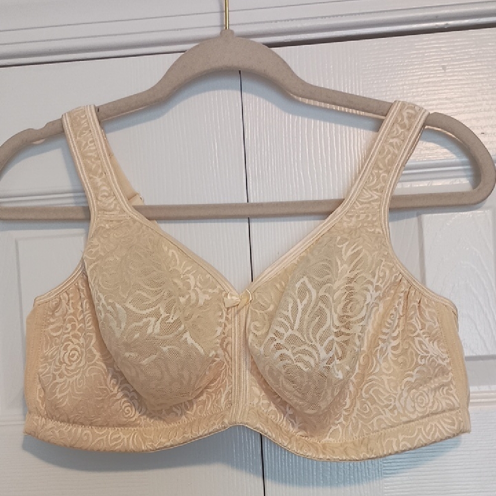 Breezies Wireless Bra 42DD